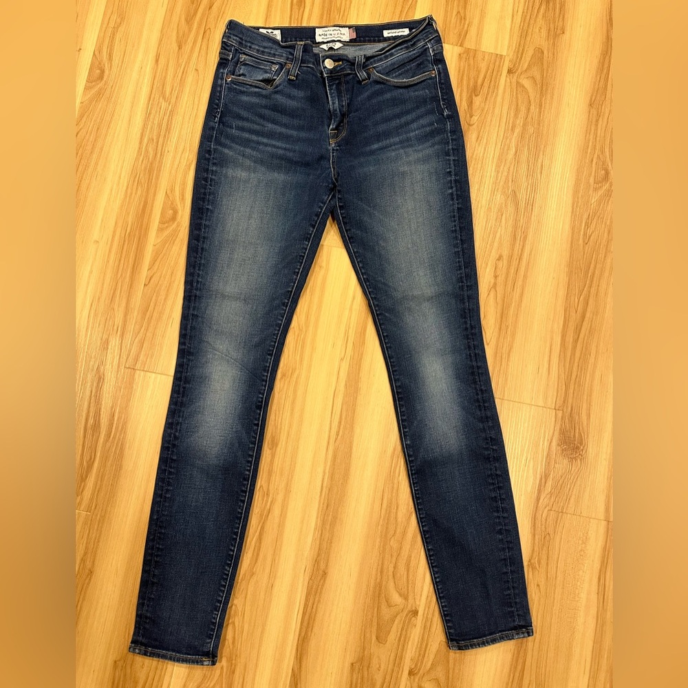 Lucky Brand dark wash Brooke Skinny jeans, size 8
